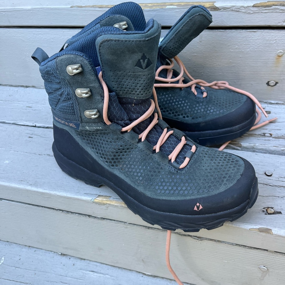 Vasque Women's Hiking Boots - Torre ATX size 10